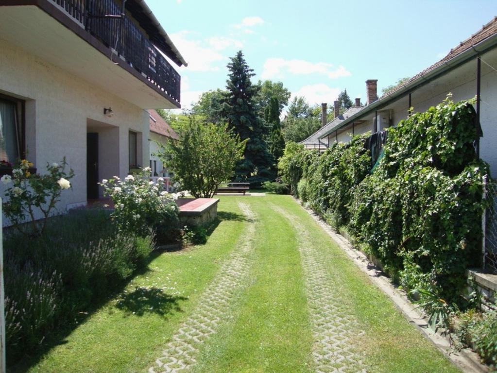 BalatonboglárGyongyvirag Vendeghaz公寓 外观 照片