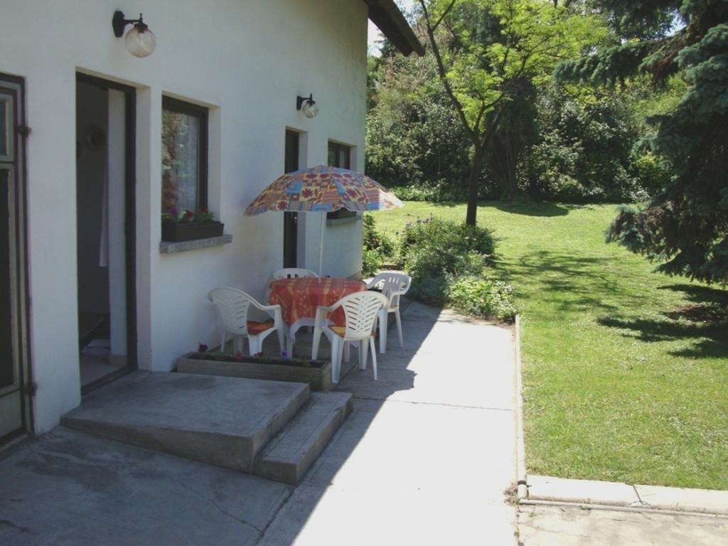 BalatonboglárGyongyvirag Vendeghaz公寓 外观 照片